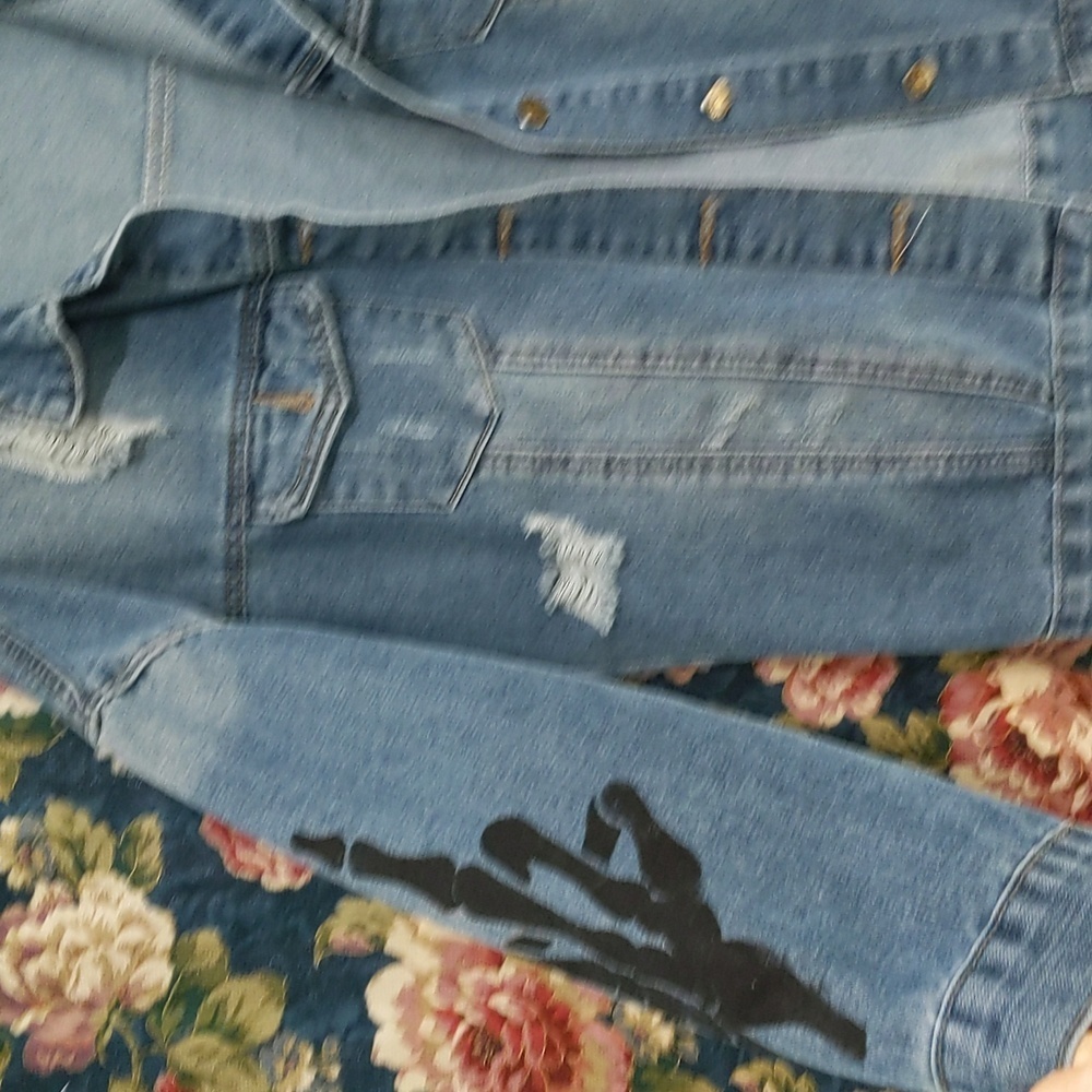 Sold Momento Mori Handmade Upcycled Skeleton Middle Finger Vintage Jean Jacket - Picture 3 of 5